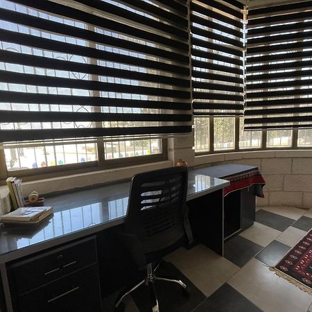 Darna Hostel Amman Bagian luar foto