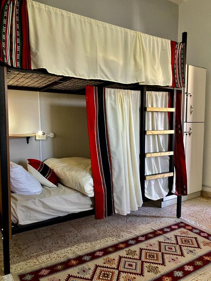 Darna Hostel Amman Bagian luar foto