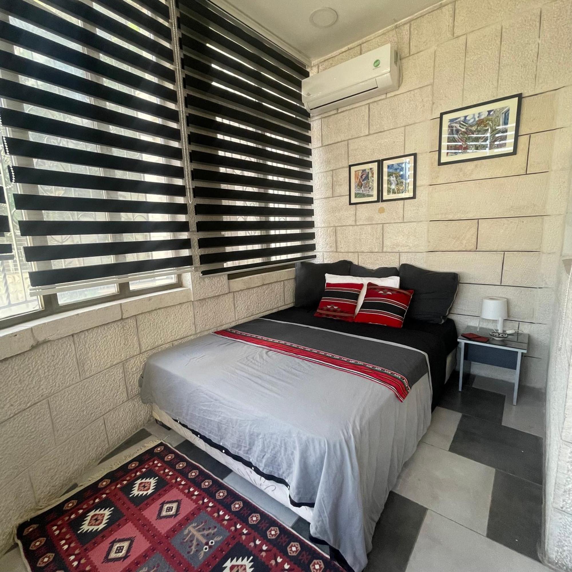 Darna Hostel Amman Bagian luar foto
